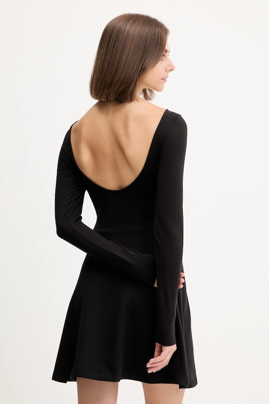 Платье Tommy Jeans, черный
Платье Tommy Jeans, черный