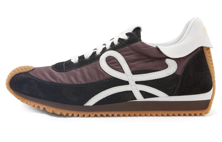 Кроссовки мужские Loewe, черный
Кроссовки мужские Loewe, черный