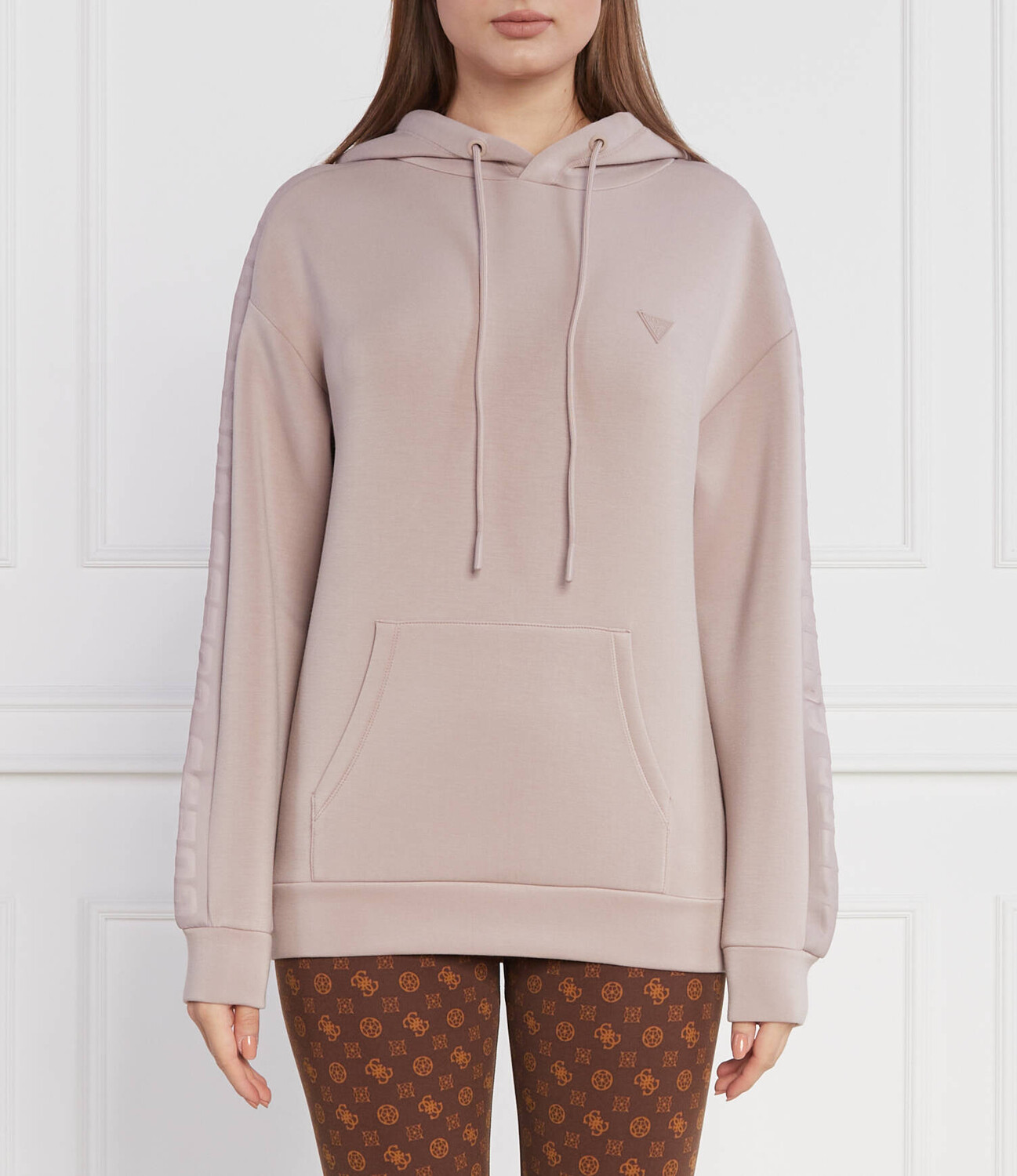 Толстовка GUESS ACTIVE brenda Regular Fit, фиолетовый 
Толстовка GUESS ACTIVE brenda Regular Fit, фиолетовый