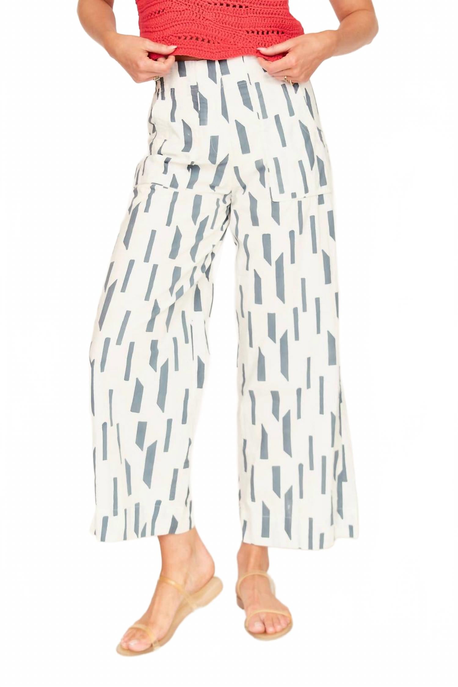 Длинные брюки Tivot в цвете White Rainfall Mirth
Длинные брюки Tivot в цвете White Rainfall Mirth