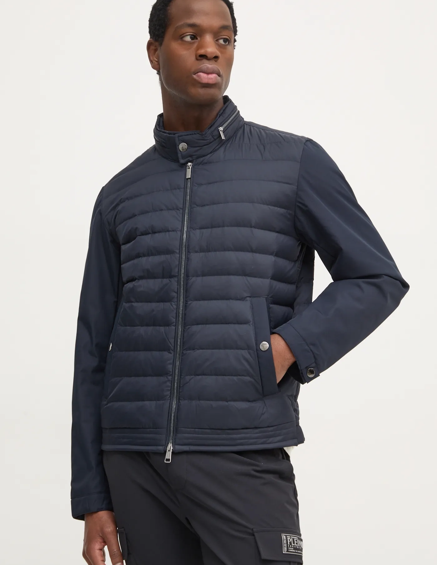 Пуховик мужской Tommy Hilfiger, темно-синий
Пуховик мужской Tommy Hilfiger, темно-синий