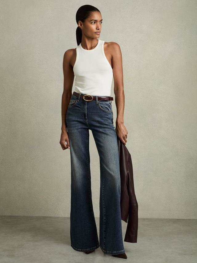 Узкие расклешенные джинсы Petite Bonnie Reiss, Mid Blue
Узкие расклешенные джинсы Petite Bonnie Reiss, Mid Blue