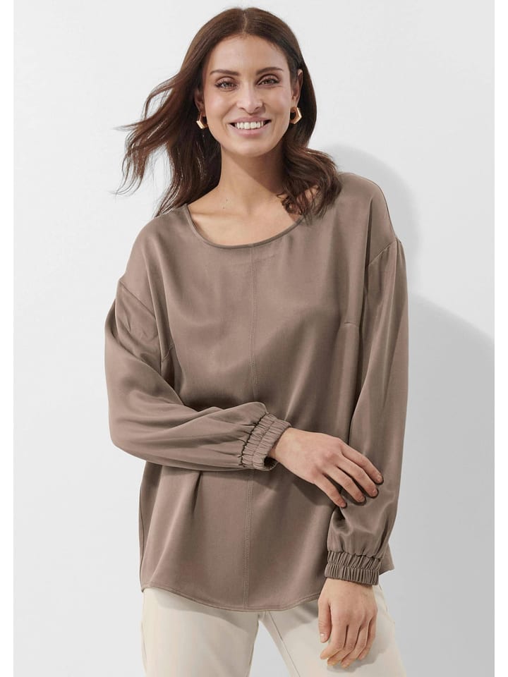 Alba Moda Блузка цвета таупе
Alba Moda Блузка цвета таупе