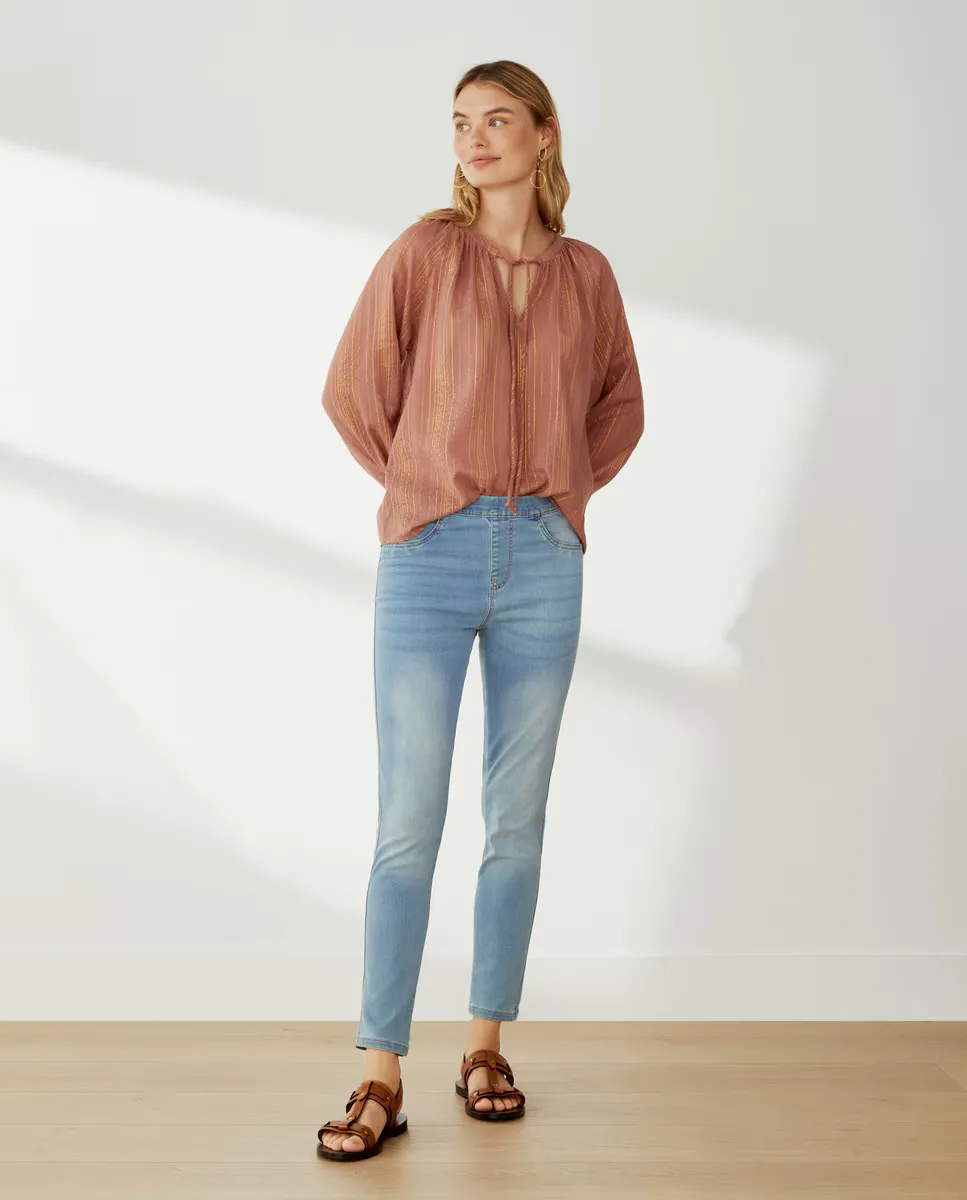 Женские однотонные джинсы с эластичной талией Southern Cotton, лазурный
Женские однотонные джинсы с эластичной талией Southern Cotton, лазурный