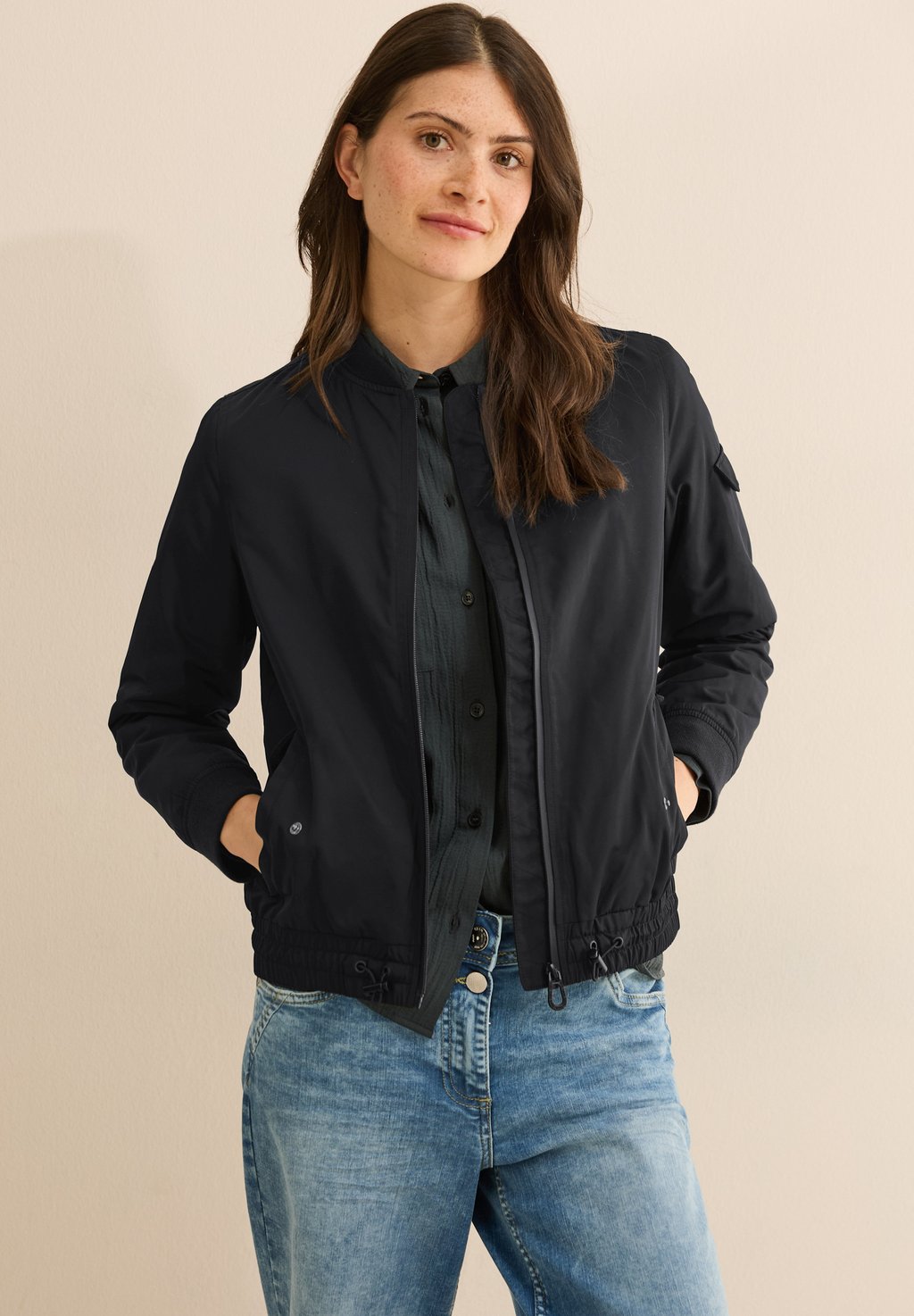 Куртка-бомбер Cecil, черный
Куртка-бомбер Cecil, черный