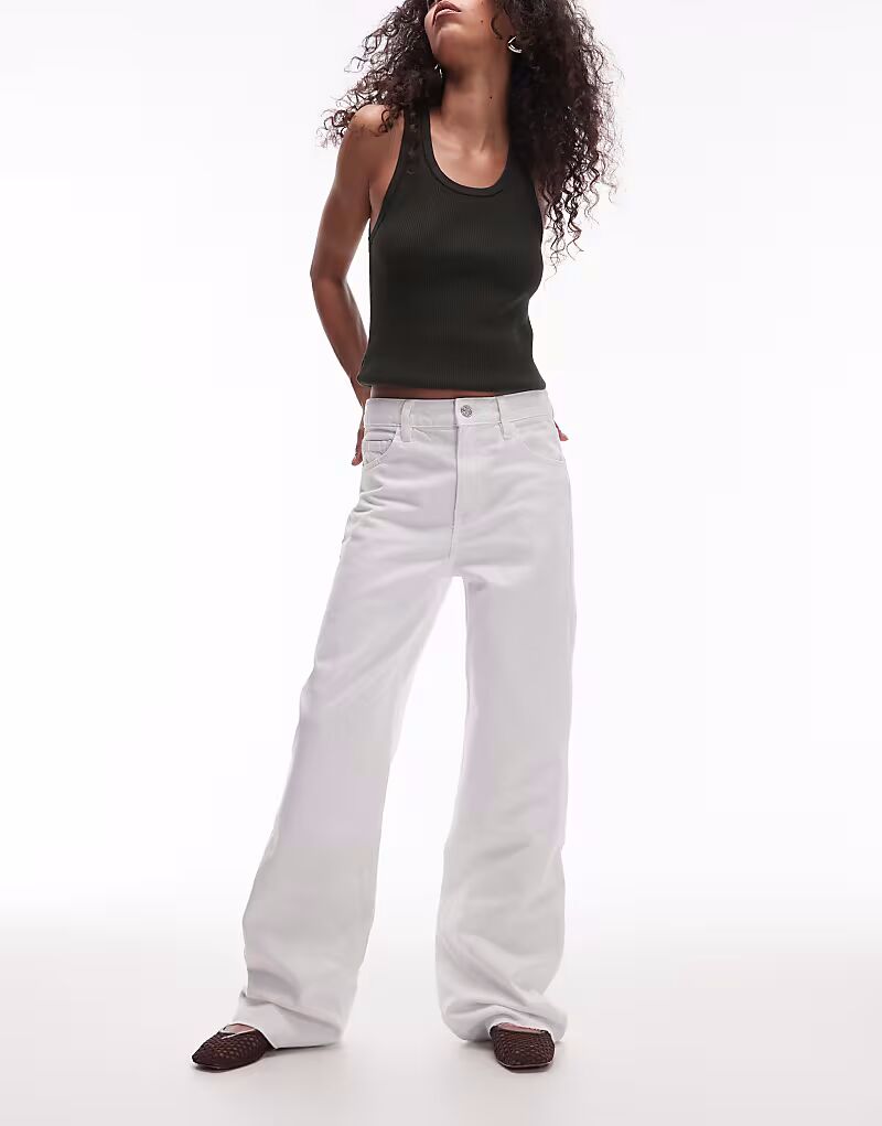 Джинсы Mango Danila прямого кроя с необработанным краем белого цвета
Джинсы Mango Danila прямого кроя с необработанным краем белого цвета