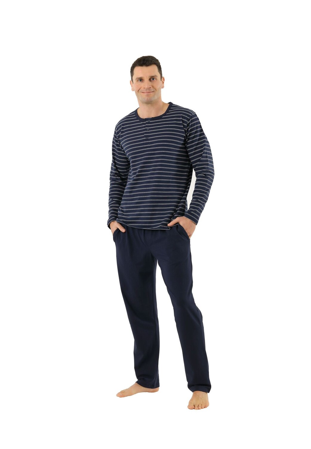 Пижама длинная дышащая Albertkreuz, цвет Marine
Пижама длинная дышащая Albertkreuz, цвет Marine