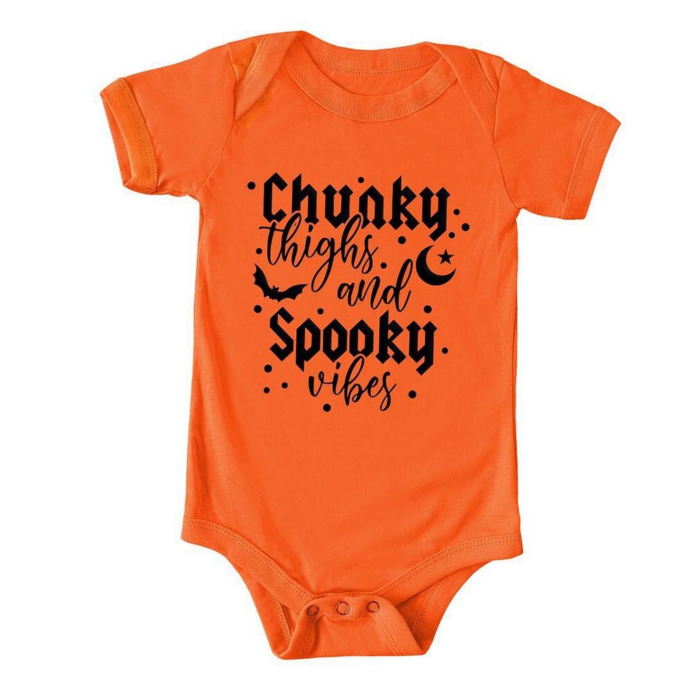 Детское боди с объемными бедрами и принтом Spooky Vibes The Juniper Shop, оранжевый
Детское боди с объемными бедрами и принтом Spooky Vibes The Juniper Shop, оранжевый