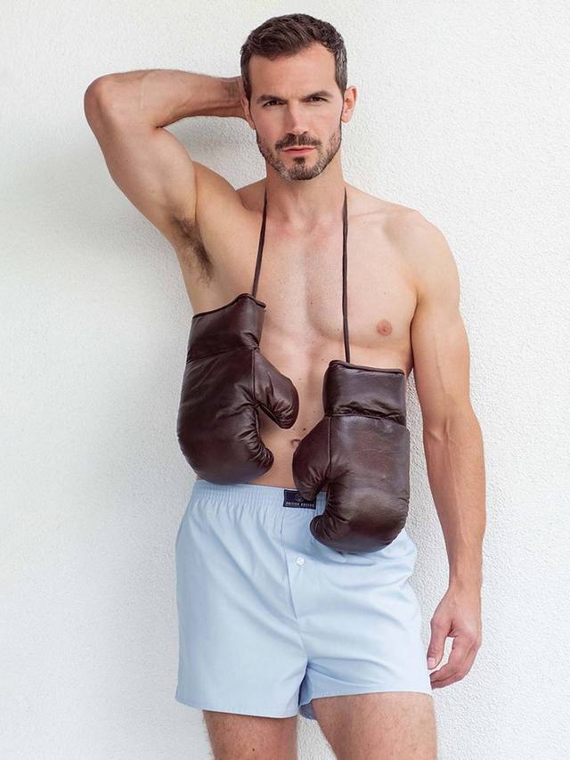 Фирменные хлопчатобумажные боксерские шорты классического кроя British Boxers, цвет Sky Blue
Фирменные хлопчатобумажные боксерские шорты классического кроя British Boxers, цвет Sky Blue