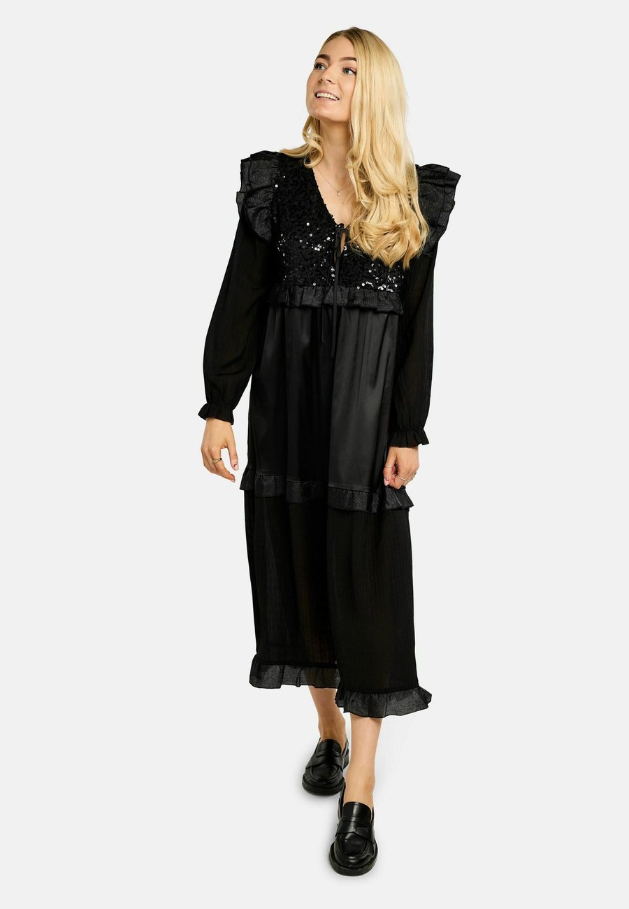 Платье Liberté Essentiel NOR FRILL, Black Sequins/Black
Платье Liberté Essentiel NOR FRILL, Black Sequins/Black