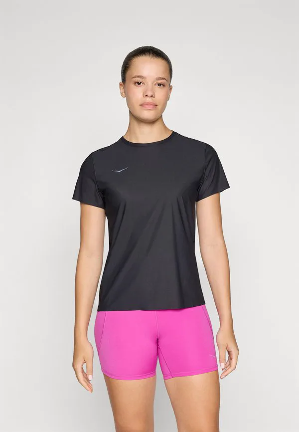 Спортивная футболка airolite с коротким рукавом Hoka, Black, Черный, Спортивная футболка airolite с коротким рукавом Hoka, Black
Спортивная футболка airolite с коротким рукавом Hoka, Black, Черный, Спортивная футболка airolite с коротким рукавом Hoka, Black