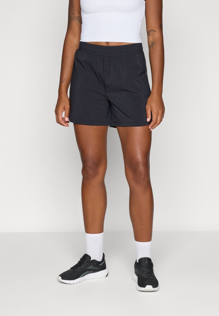 Спортивные шорты Reebok CORE STRETCH SHORTS, Black
Спортивные шорты Reebok CORE STRETCH SHORTS, Black