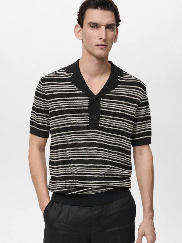 Поло с крокетным узором в полоску зебры Mango, Black/Multi
Поло с крокетным узором в полоску зебры Mango, Black/Multi