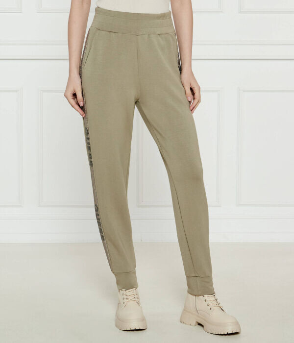 Штаны спортивные Victory Guess Jeans Regular Fit, бежевый
Штаны спортивные Victory Guess Jeans Regular Fit, бежевый