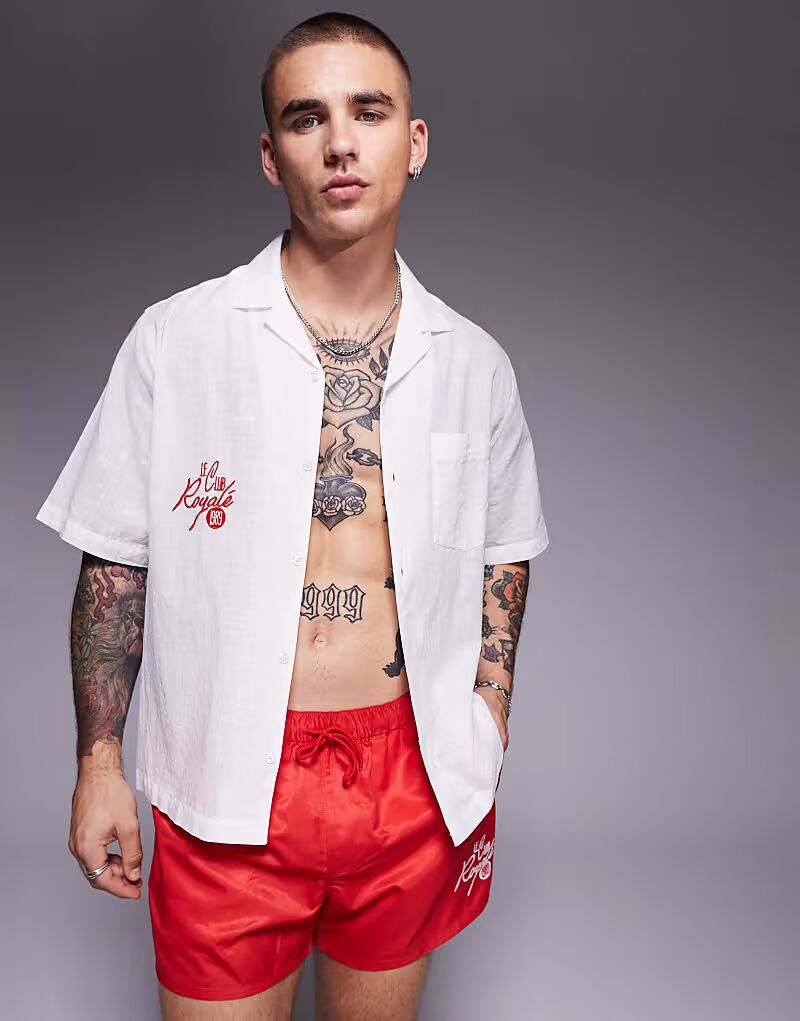 Рубашка Revere из льна ASOS DESIGN с красной вышивкой на груди
Рубашка Revere из льна ASOS DESIGN с красной вышивкой на груди