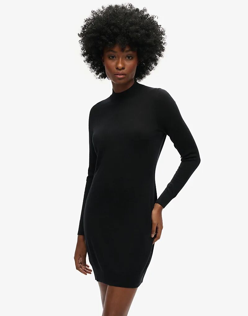 Платье из мериносовой шерсти с длинными рукавами черного цвета Superdry
Платье из мериносовой шерсти с длинными рукавами черного цвета Superdry