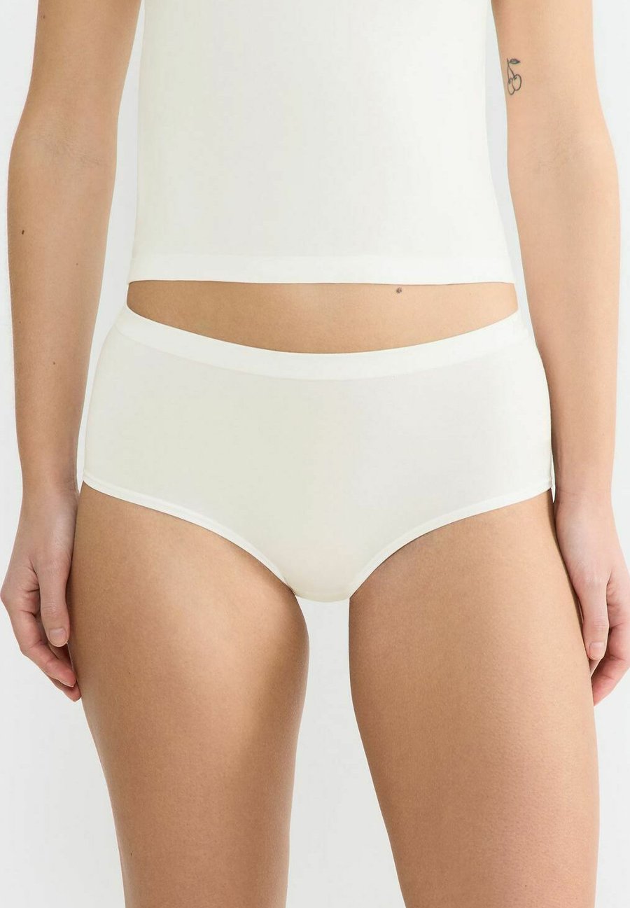 Трусы Sloggi GO SENSE 4ER PACK, Beige/Weiß/Beige
Трусы Sloggi GO SENSE 4ER PACK, Beige/Weiß/Beige