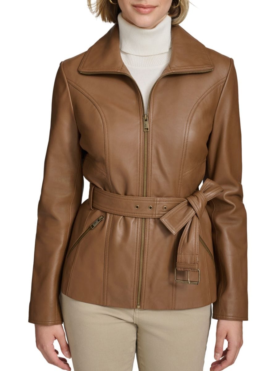 Кожаная куртка с поясом Tatum Andrew Marc, цвет Cognac
Кожаная куртка с поясом Tatum Andrew Marc, цвет Cognac