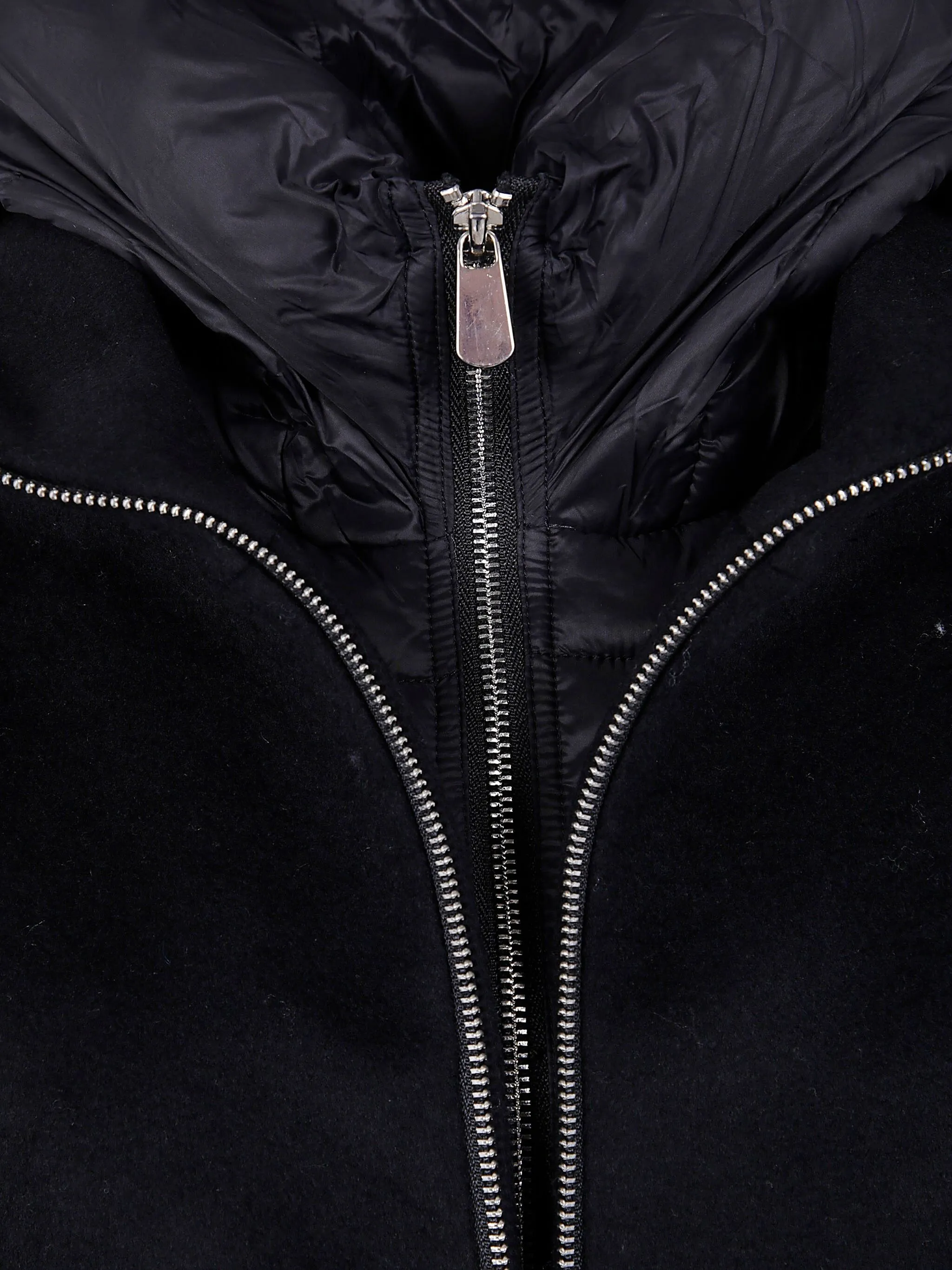 Пальто на молнии с капюшоном Seventy, черный
Пальто на молнии с капюшоном Seventy, черный