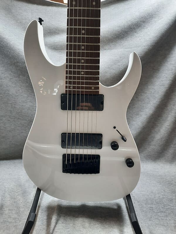 Электрогитара Ibanez RG8 2023 - White
Электрогитара Ibanez RG8 2023 - White