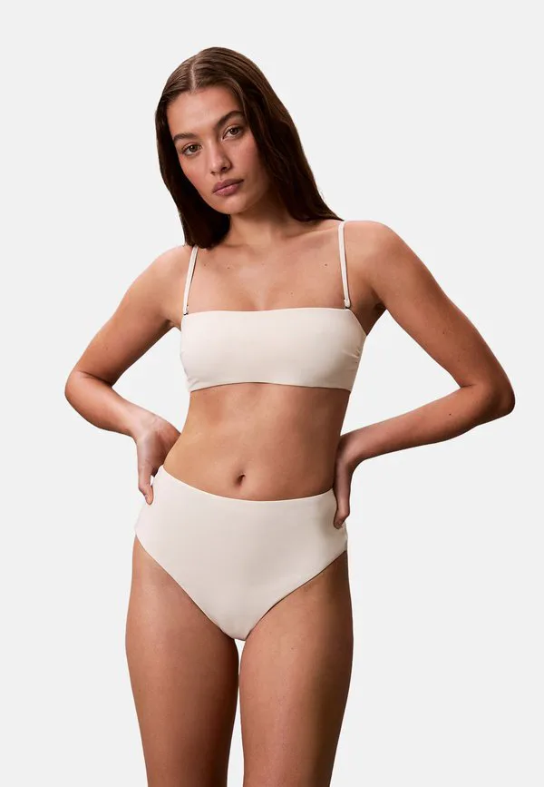 Плавки-Бикини с высокой талией Calvin Klein Swimwear, Antique White, Белый, Плавки-Бикини с высокой талией Calvin Klein Swimwear, Antique White
Плавки-Бикини с высокой талией Calvin Klein Swimwear, Antique White, Белый, Плавки-Бикини с высокой талией Calvin Klein Swimwear, Antique White