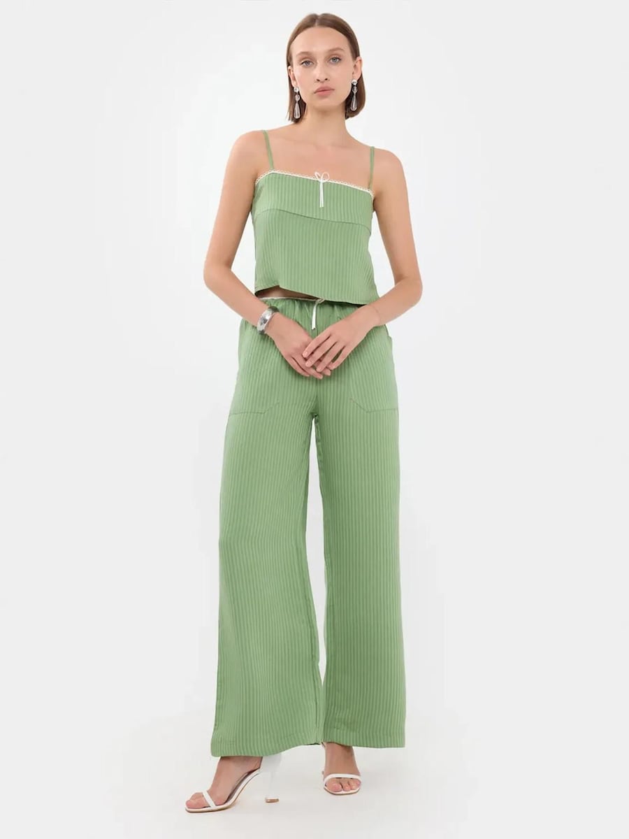 Топ Hiccup, светло-зеленый
Топ Hiccup, светло-зеленый