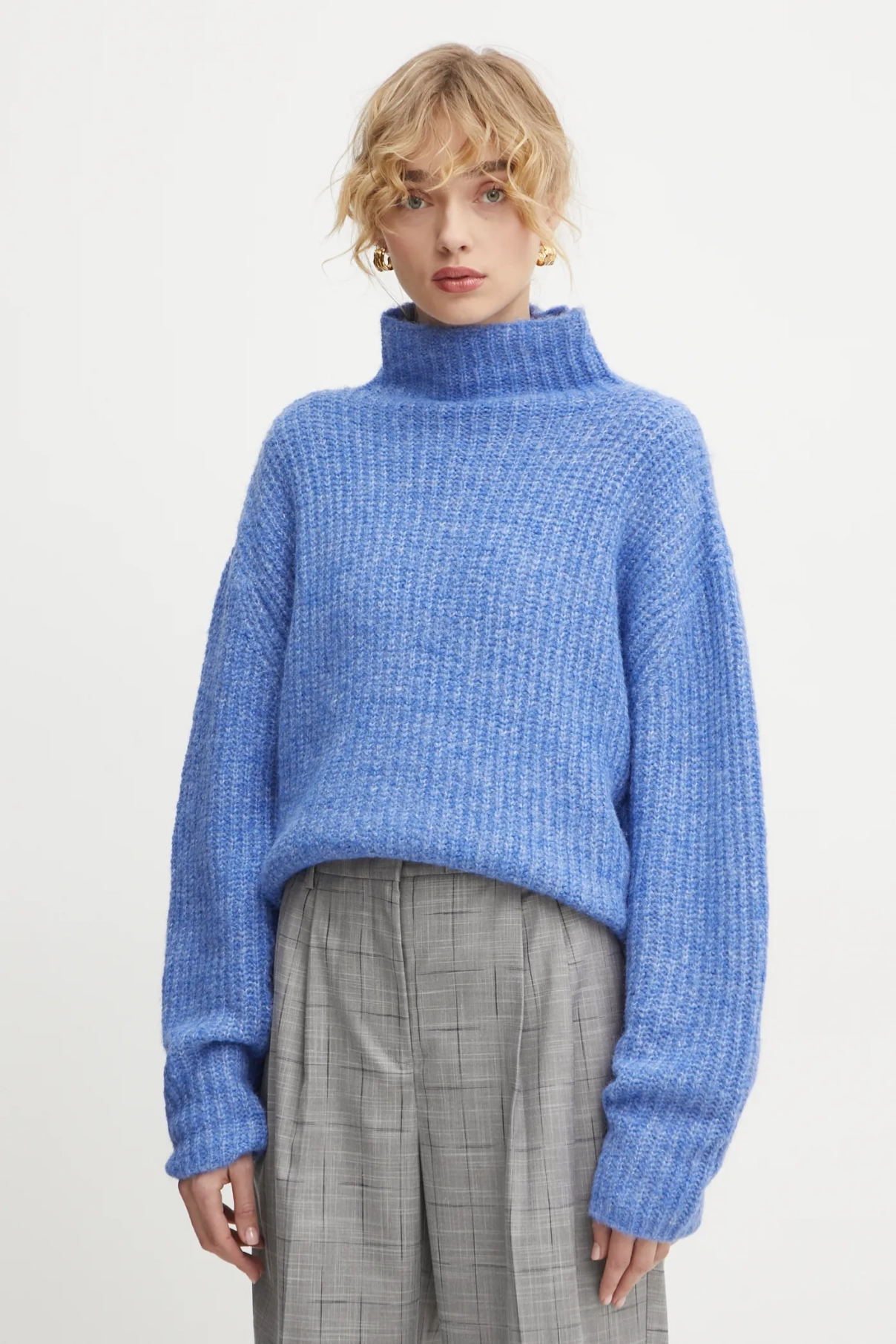 Свитер из смесовой шерсти Bruuns Bazaar, фиолетовый
Свитер из смесовой шерсти Bruuns Bazaar, фиолетовый