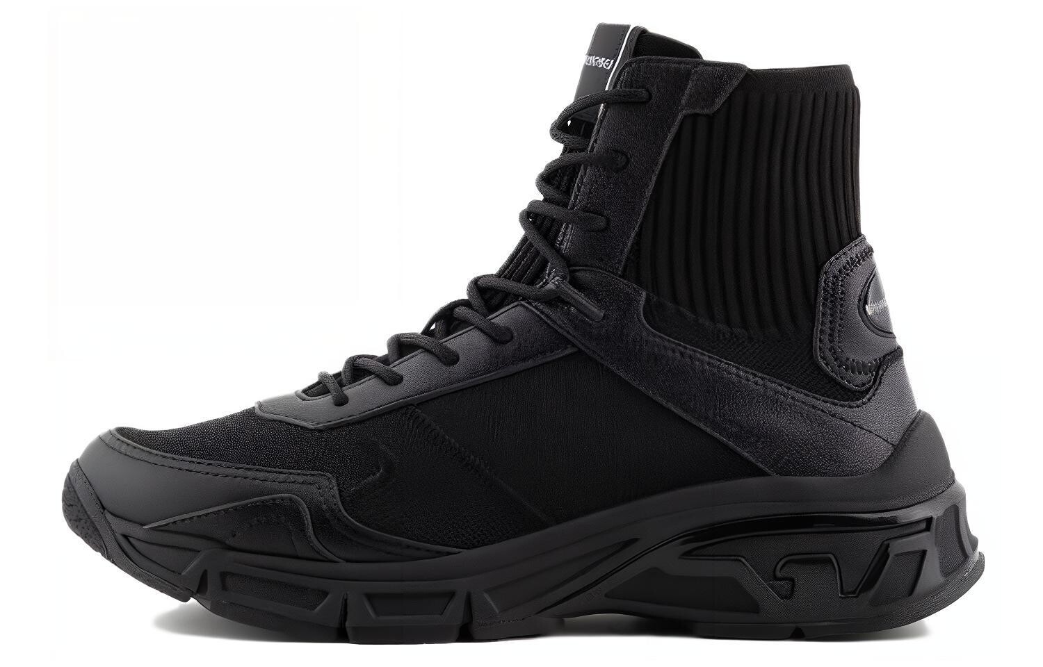 Кроссовки EMPORIO ARMANI Lifestyle Shoes Men High-top Black, черный
Кроссовки EMPORIO ARMANI Lifestyle Shoes Men High-top Black, черный