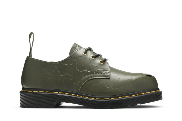 Кроссовки Dr. Martens Bape x Emboss 1461 'Khaki', зеленый
Кроссовки Dr. Martens Bape x Emboss 1461 'Khaki', зеленый