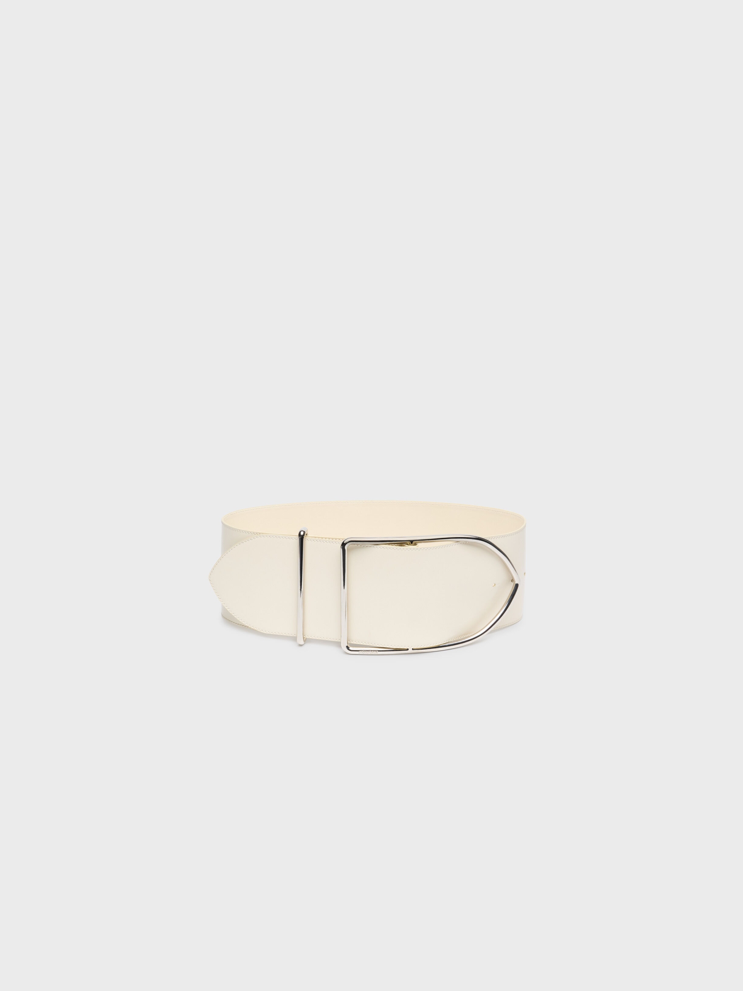 Широкий ремень с фирменной пряжкой Bambino JACQUEMUS The maxi Bambino belt, светлый слоновая кость
Широкий ремень с фирменной пряжкой Bambino JACQUEMUS The maxi Bambino belt, светлый слоновая кость