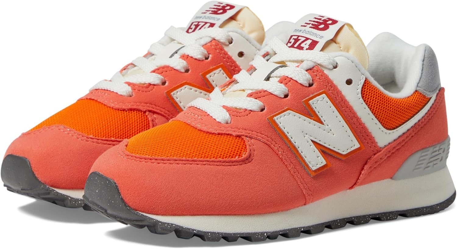 Кроссовки New Balance Kids' 574 V1 на шнуровке, белый/красный
Кроссовки New Balance Kids' 574 V1 на шнуровке, белый/красный