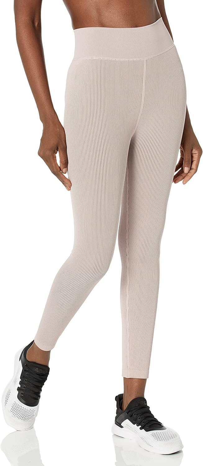 Женские леггинсы Calvin Klein с высокой талией 7/8, Secret
Женские леггинсы Calvin Klein с высокой талией 7/8, Secret