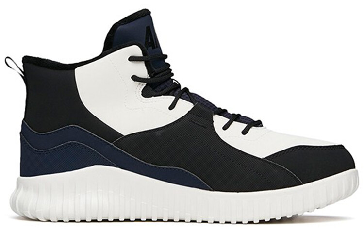 Мужская обувь Lifestyle, средняя высота, черный/цвет слоновой кости, белый/темно-синий Anta
Мужская обувь Lifestyle, средняя высота, черный/цвет слоновой кости, белый/темно-синий Anta