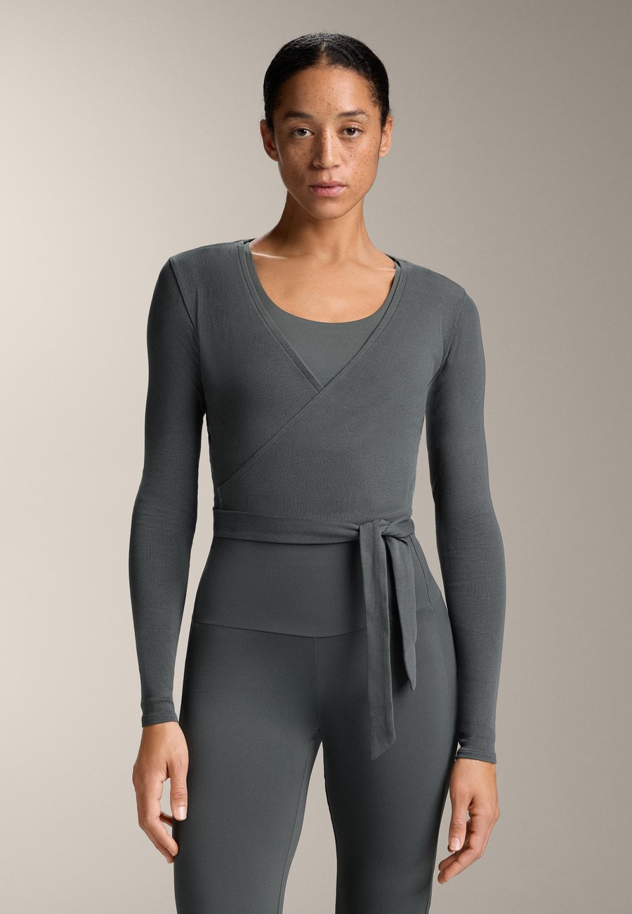 Топ OYSHO BLEND WRAP, Grey
Топ OYSHO BLEND WRAP, Grey
