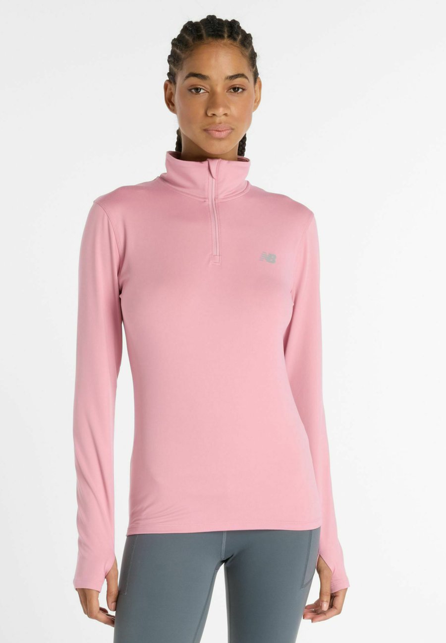 Топ New Balance SPORT ESSENTIALS SPACE DYE QUARTER ZIP, Pink Taffy/Pink
Топ New Balance SPORT ESSENTIALS SPACE DYE QUARTER ZIP, Pink Taffy/Pink