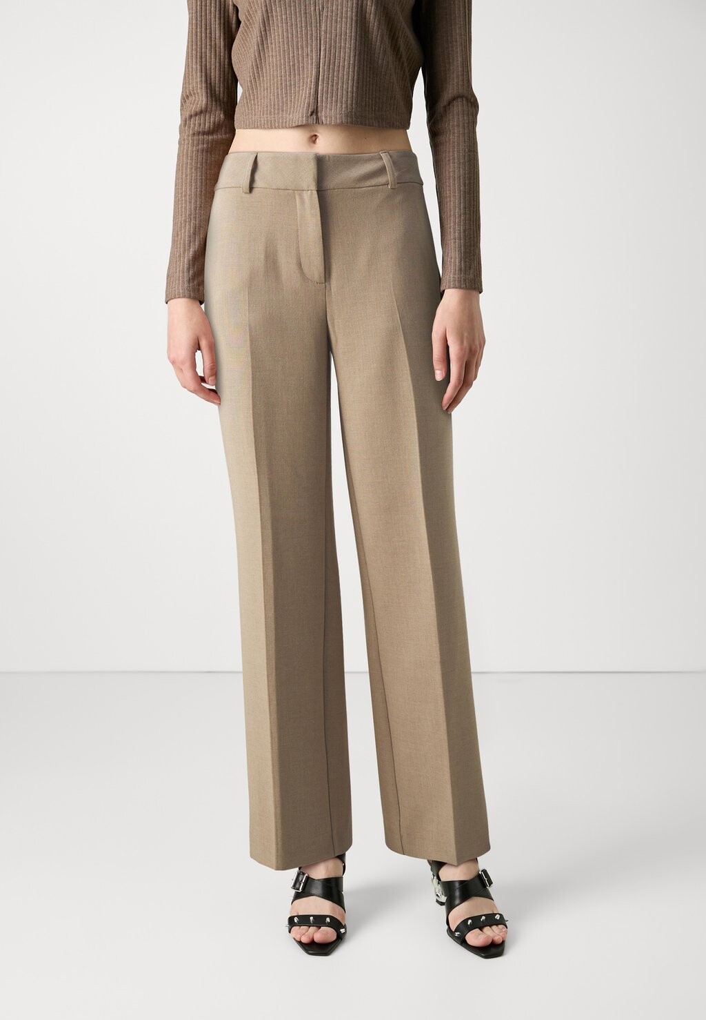 Брюки SLFRITA WIDE PANT Selected, коричневый
Брюки SLFRITA WIDE PANT Selected, коричневый