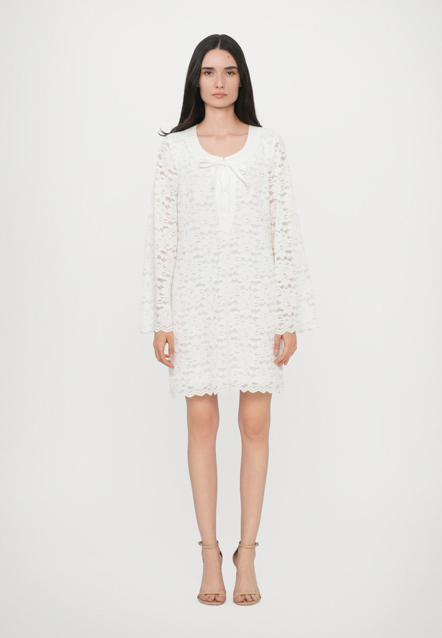 Платье Diane von Furstenberg PARKER DRESS, White
Платье Diane von Furstenberg PARKER DRESS, White