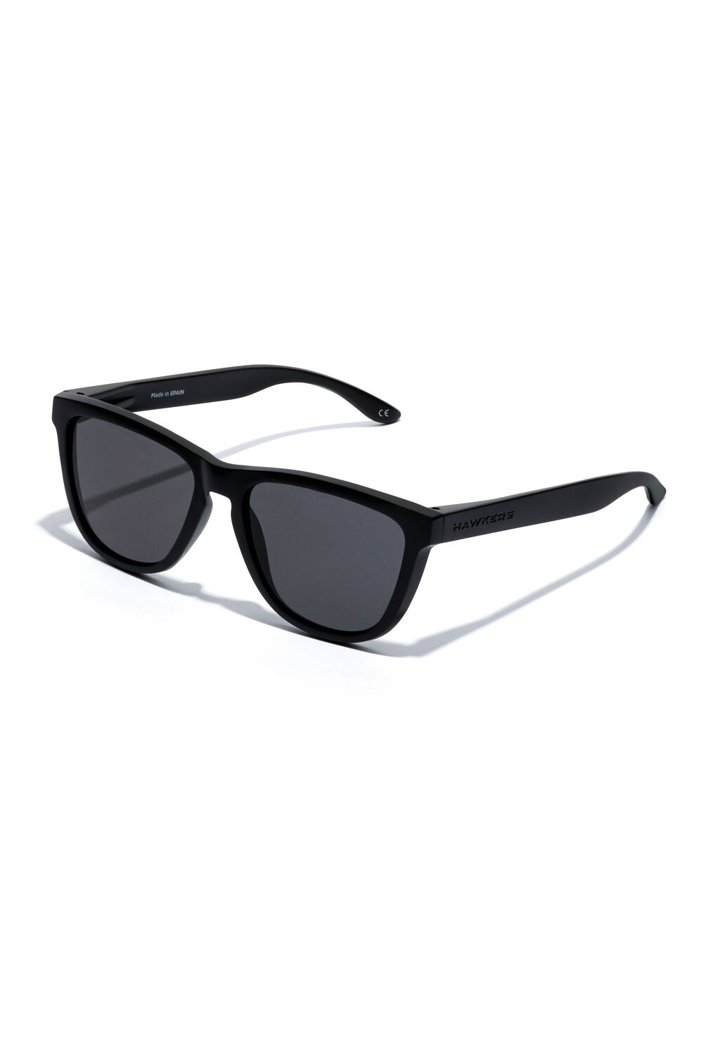 Солнцезащитные очки ONE RAW POLARIZED Hawkers, цвет black
Солнцезащитные очки ONE RAW POLARIZED Hawkers, цвет black