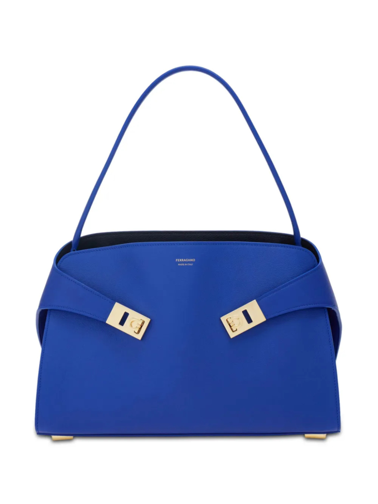 Сумка на плечо Soft Hug среднего размера Ferragamo, синий
Сумка на плечо Soft Hug среднего размера Ferragamo, синий