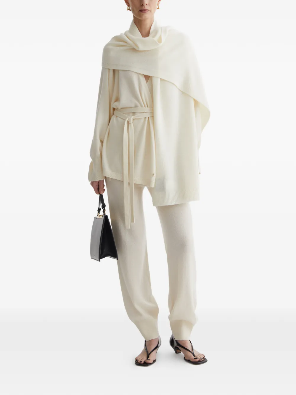 Драпированный шарф Pleo Aeron, нейтральный
Драпированный шарф Pleo Aeron, нейтральный