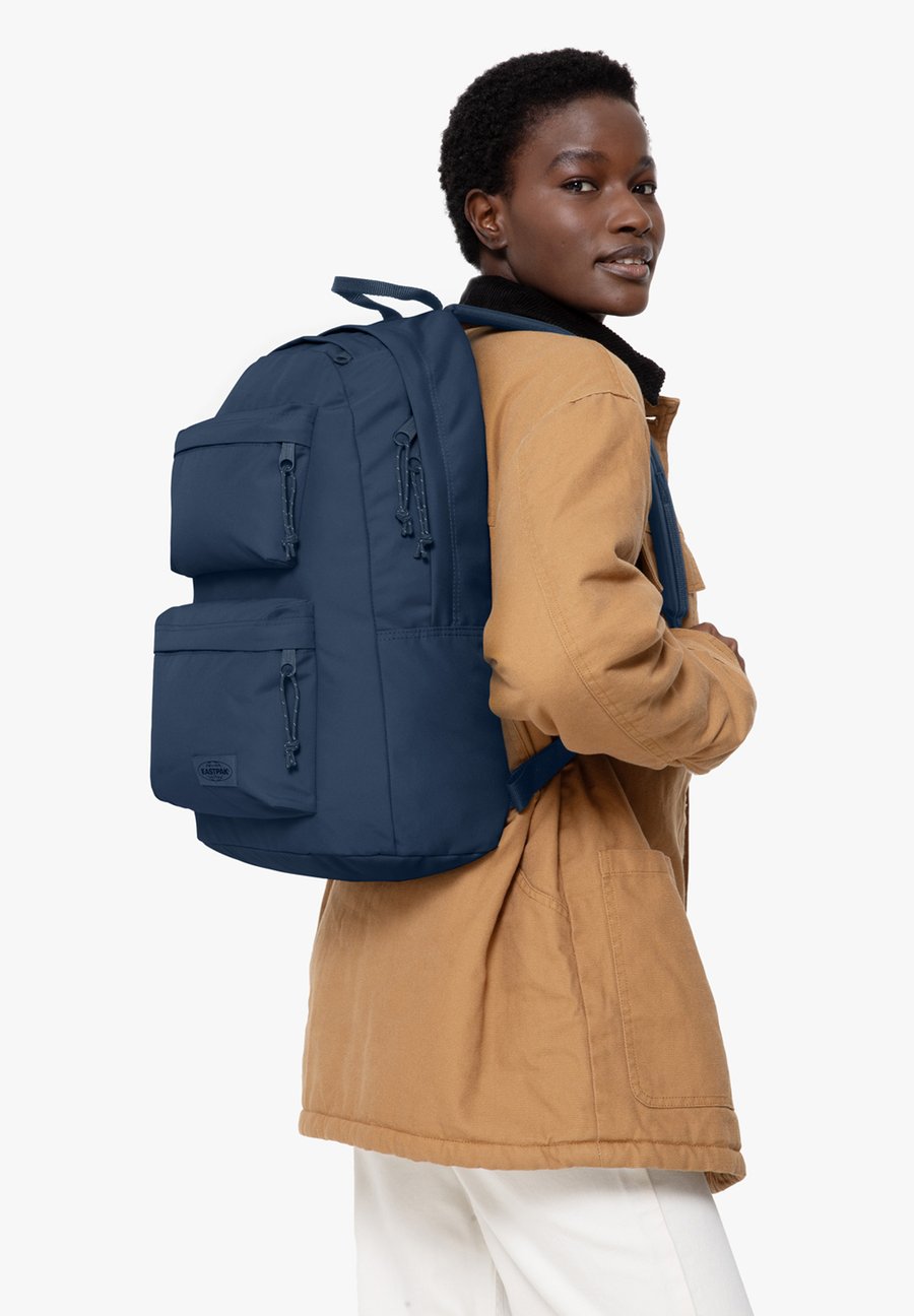 Рюкзак Eastpak PADDED DOUBLE, Nautic Navy/Dark Blue
Рюкзак Eastpak PADDED DOUBLE, Nautic Navy/Dark Blue