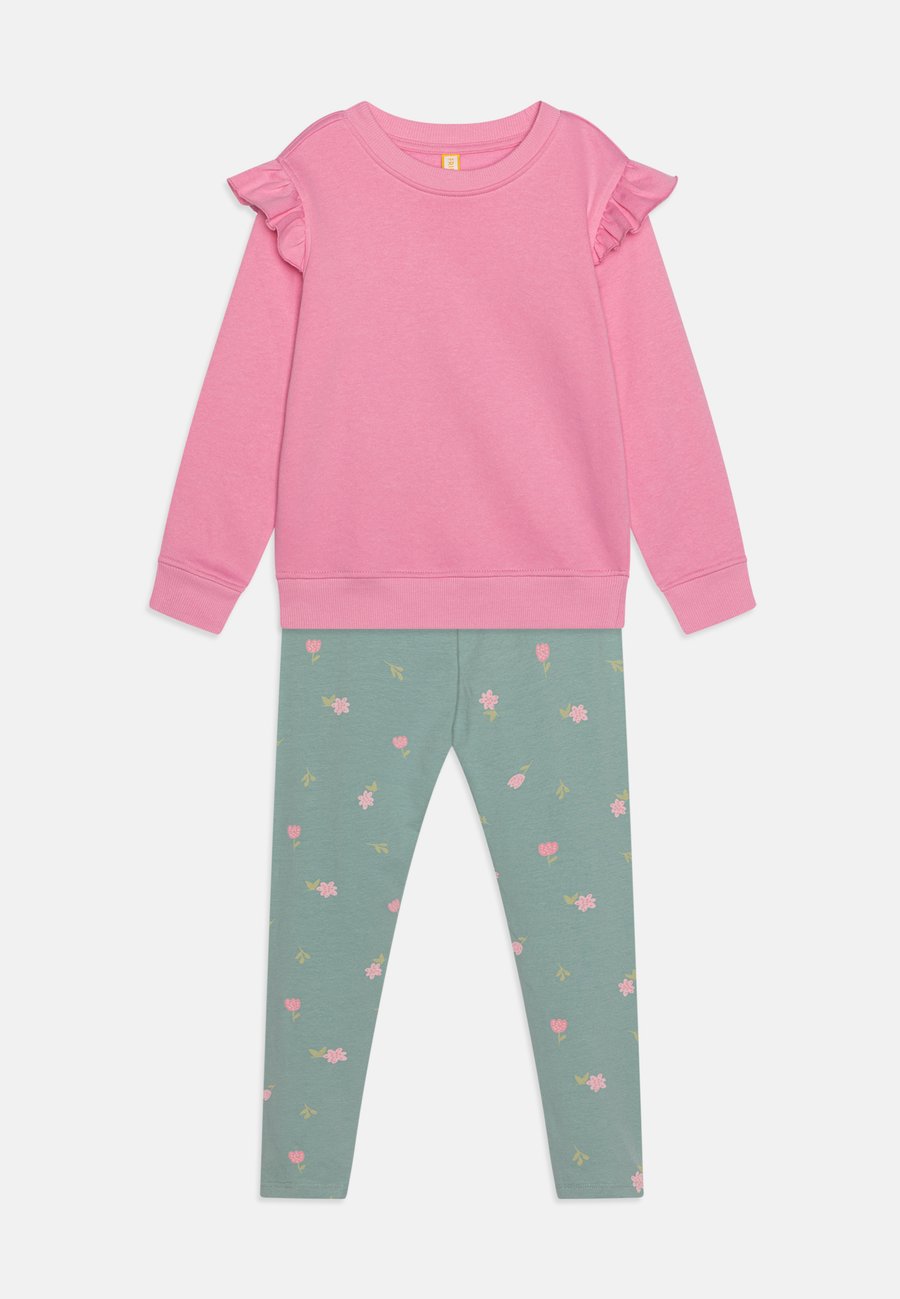 Толстовка Friboo SET, Light Pink/Mint/Light Pink
Толстовка Friboo SET, Light Pink/Mint/Light Pink