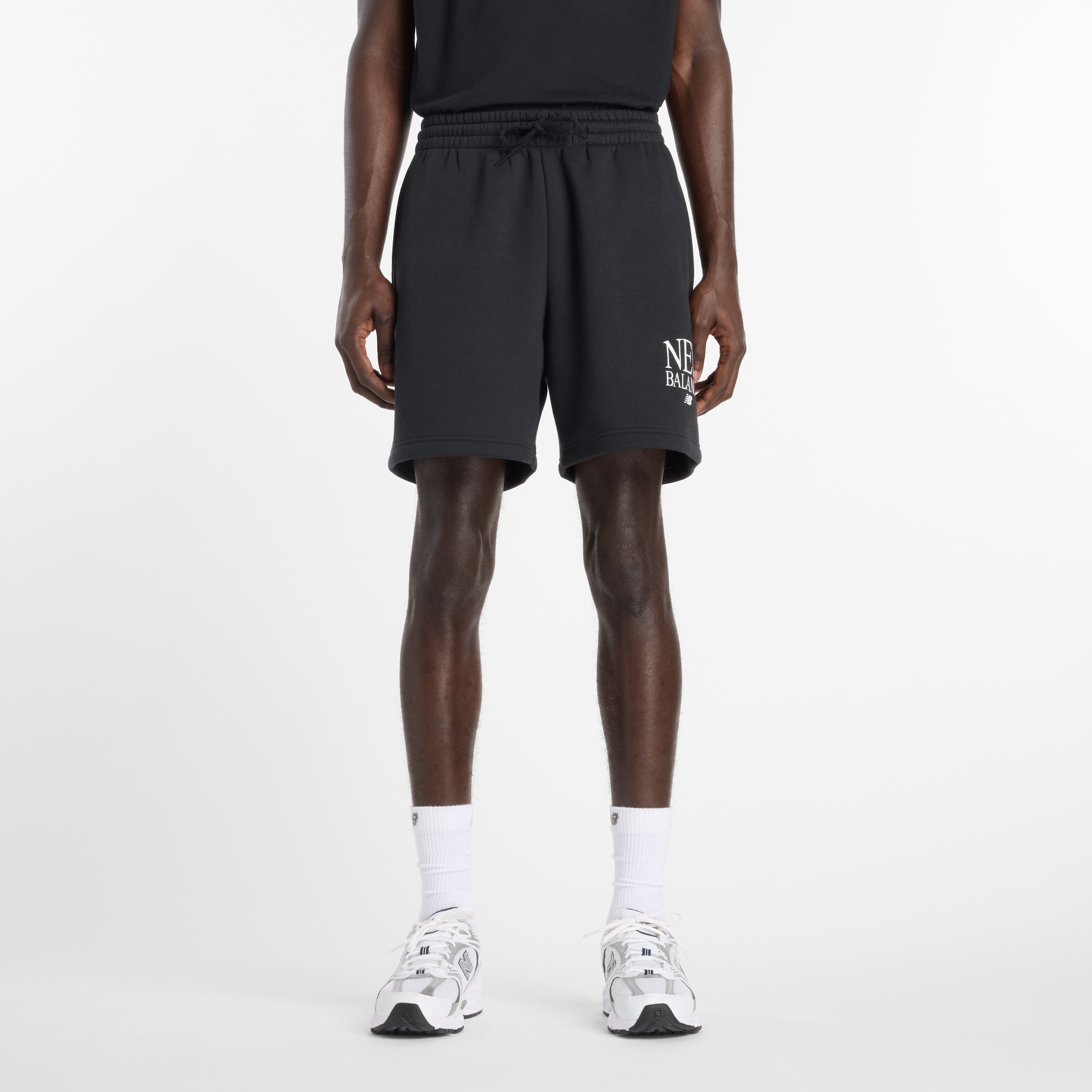 New balance Шорты Regular черного цвета
New balance Шорты Regular черного цвета