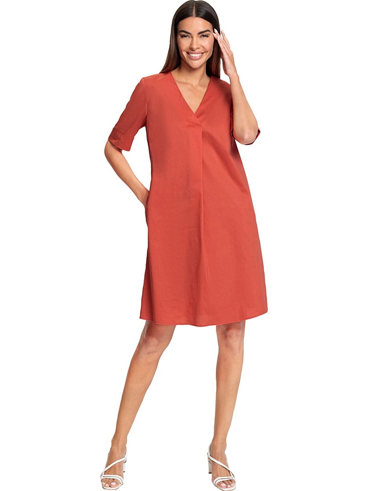 Платье до колена Heine, красный
Платье до колена Heine, красный