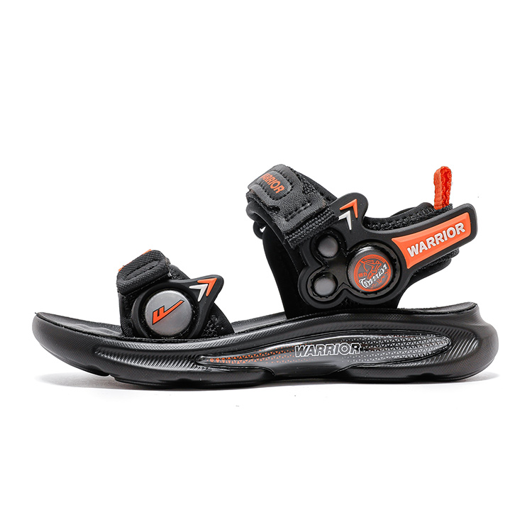 Детские сандалии WARRIOR, черный/оранжевый
Детские сандалии WARRIOR, черный/оранжевый
