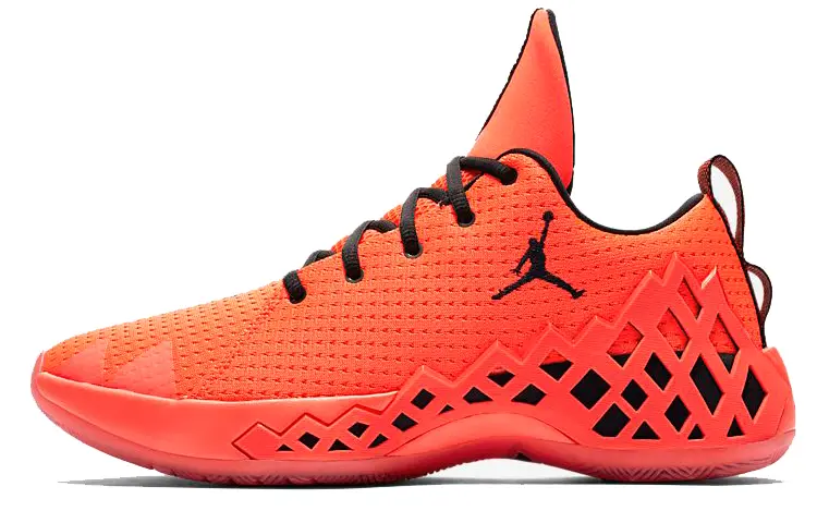Мужские баскетбольные кроссовки Jordan Jumpman Diamond
Мужские баскетбольные кроссовки Jordan Jumpman Diamond