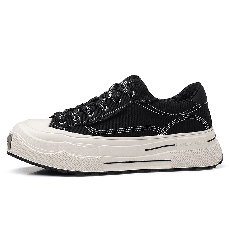 KAD Низкие повседневные туфли мужские черные
KAD Низкие повседневные туфли мужские черные