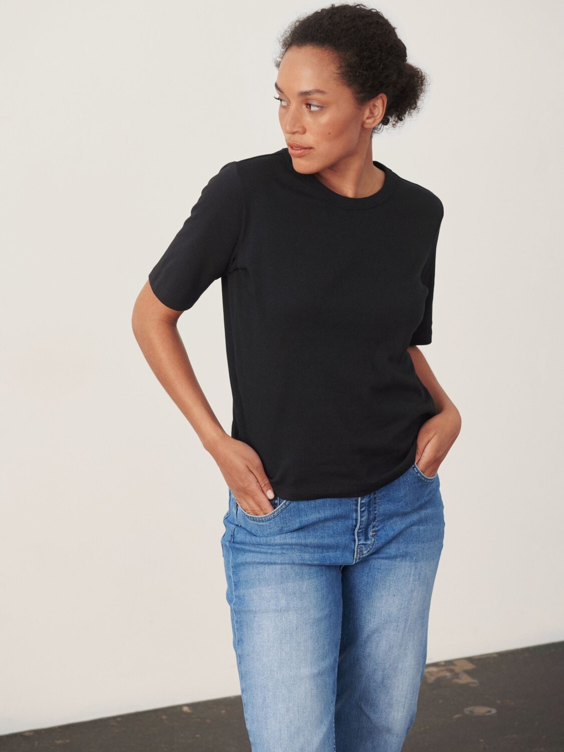 Футболка Ratana из органического хлопка Part Two, черный
Футболка Ratana из органического хлопка Part Two, черный