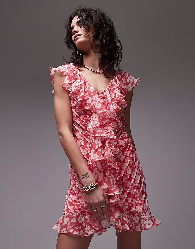 Мини-платье Topshop с оборками и защипами в розовом цветочном стиле
Мини-платье Topshop с оборками и защипами в розовом цветочном стиле