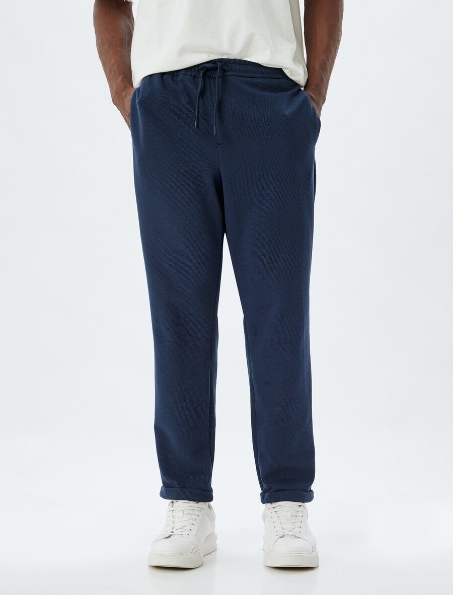 Брюки свободного кроя Koton, темно-синий
Брюки свободного кроя Koton, темно-синий